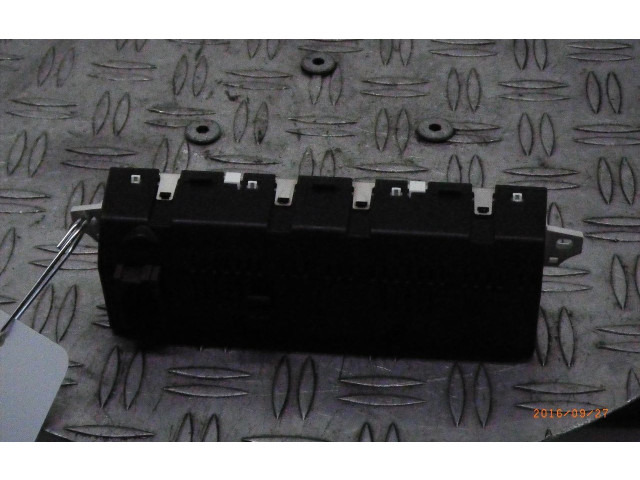 Экран/ дисплей / маленький экран Citroen Berlingo