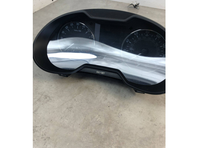 Панель приборов 5E0920970D Skoda Octavia Mk3 (5E)