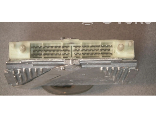 Блок управления двигателя    Volvo 940