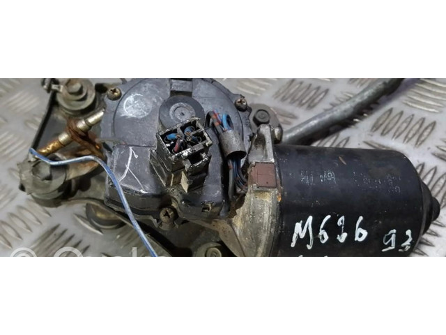 Моторчик дворников     Mazda 626