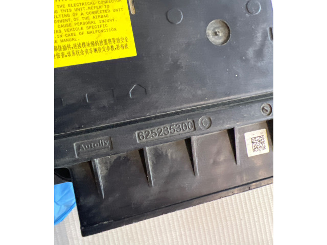 Блок подушек безопасности 625235300   Volvo XC90
