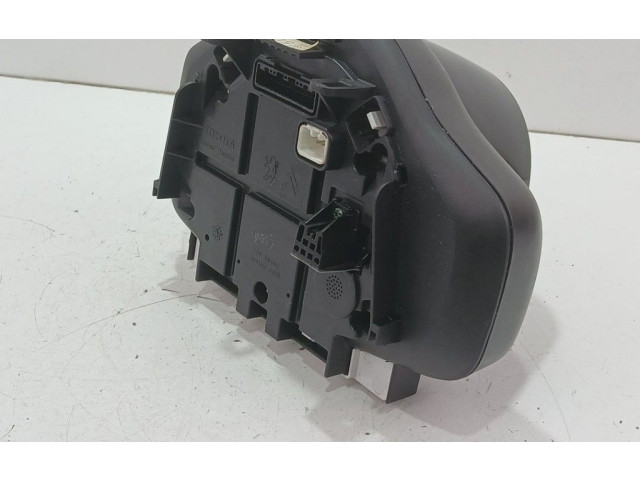 Панель приборов 769167330U Peugeot 108