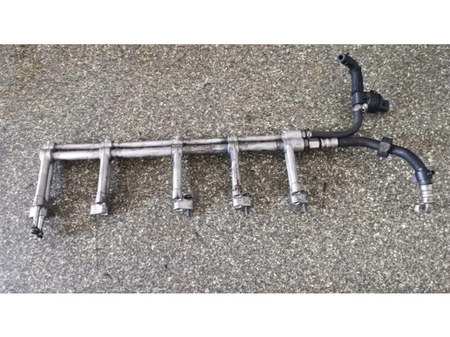 Топливная рампа 07Z133317 Volkswagen Touareg I 5.0 для двигателя AYH