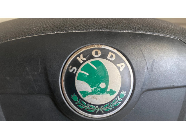 Подушка безопасности водителя 5J0880201L, 3T0971584A Skoda Octavia Mk2 (1Z)
