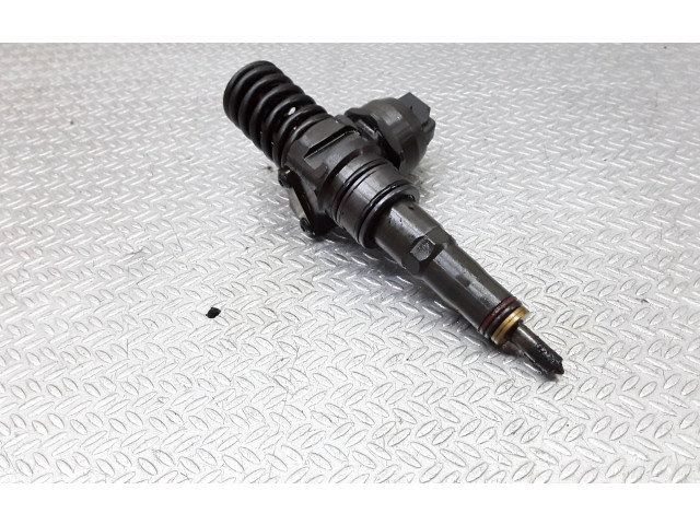 Форсунка 038130073BN Audi A3 S3 A3 Sportback 8P