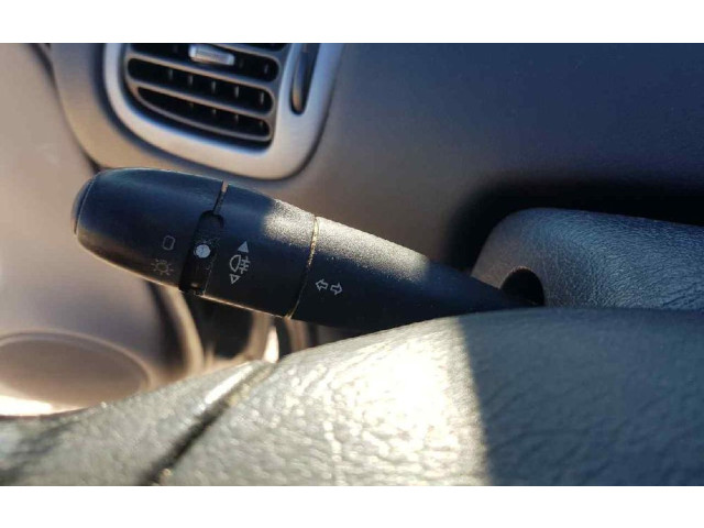 Ручка стеклоочистителей 6242YA Citroen Xsara Picasso