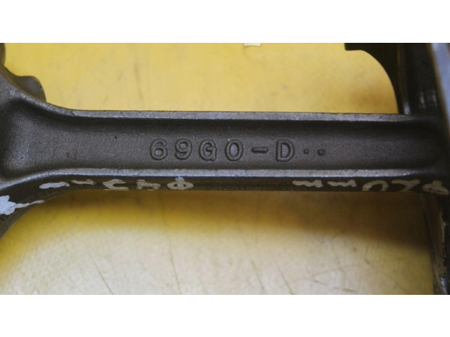  Поршень с шатуном  69G0  Suzuki Ignis  