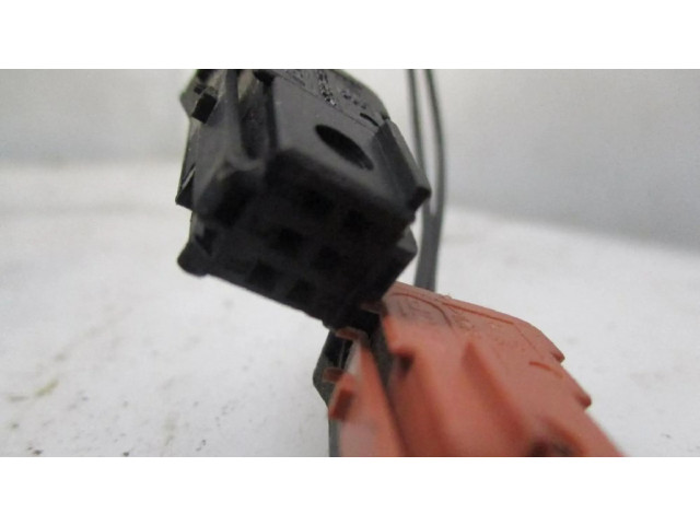 Зеркало электрическое     Сзади   Citroen C2     