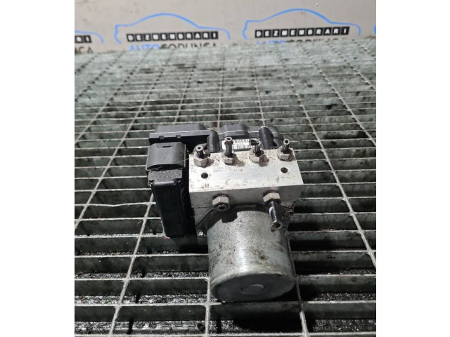 Блок АБС 3424682   BMW  X3 E83  2003 - 2010 года