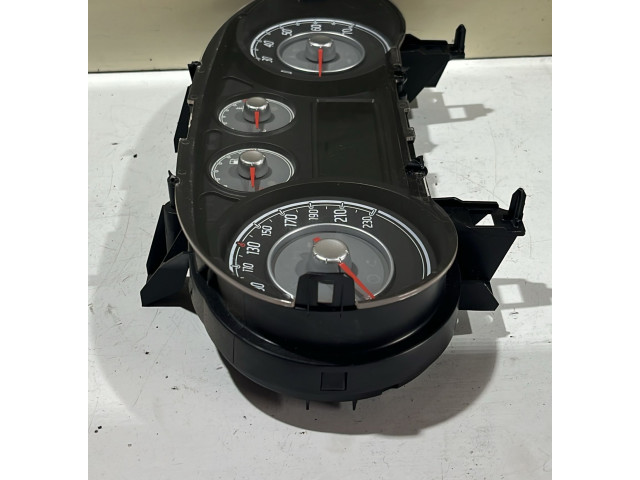 Přístrojová deska Fiat Punto Evo 2015