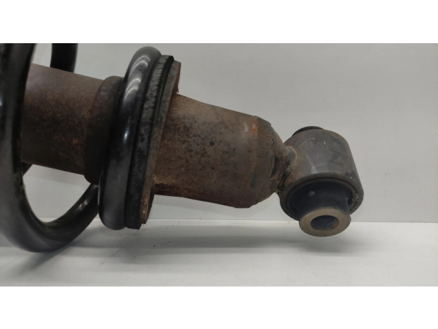 Задний амортизатор с пружиной