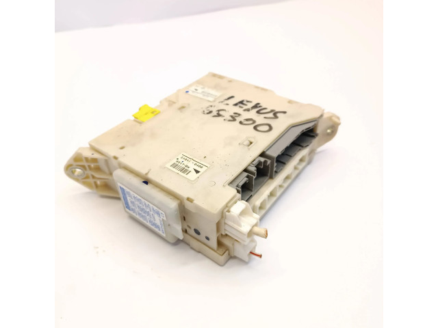   Pojistková skříňka 8273030281, 93170W   Lexus GS 300 350 430 450H 2005