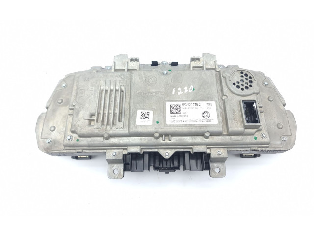 Панель приборов 5E3920770C Skoda Octavia Mk4