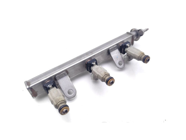 Комплект форсунок 35350-04000, 9062160005 Hyundai i10 для бензинового двигателя G3LA 1