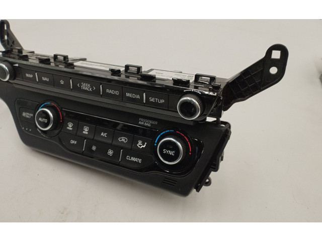 Блок управления климат-контролем 97250C5CFO   KIA Niro