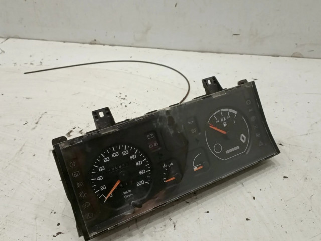 Přístrojová deska  Renault 5    