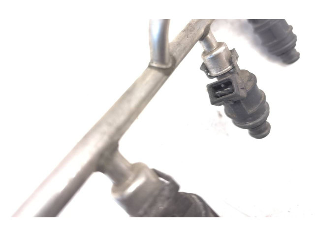 Vstřikovač 90536149 Opel Zafira A