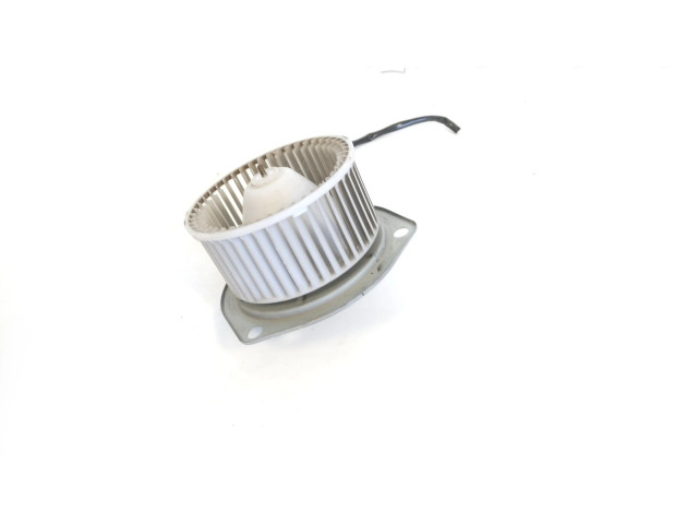 Вентилятор печки Mitsubishi Pajero