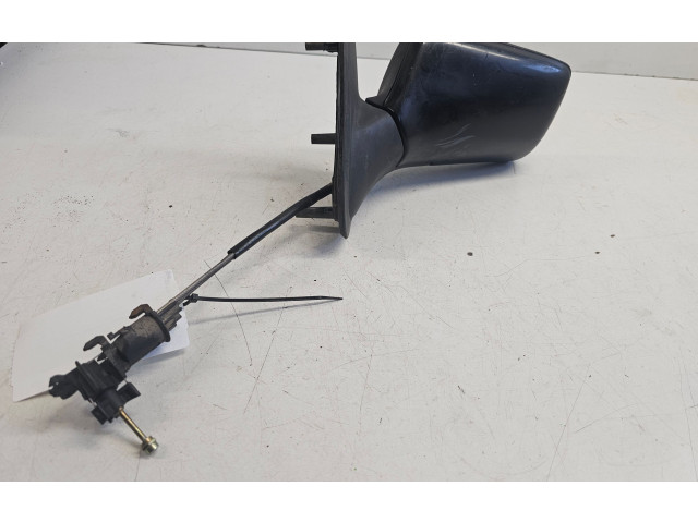 Зеркало (механическое)       Volkswagen Golf III  1992 - 1997 года   