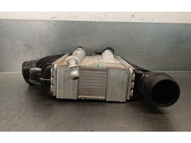 Интеркулер GX736K775AE, GX736K775AE Jaguar XE