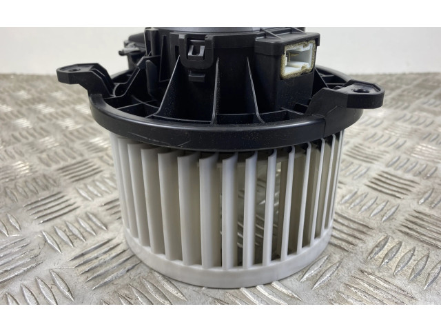 Вентилятор печки F00S3B2558 SsangYong Rexton