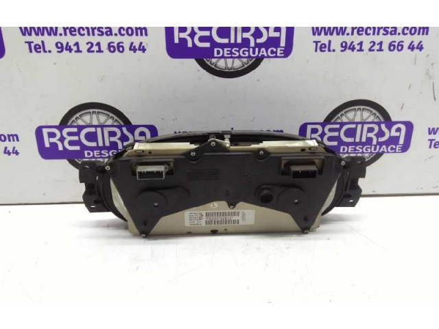 Панель приборов 8200752813 Dacia Logan I