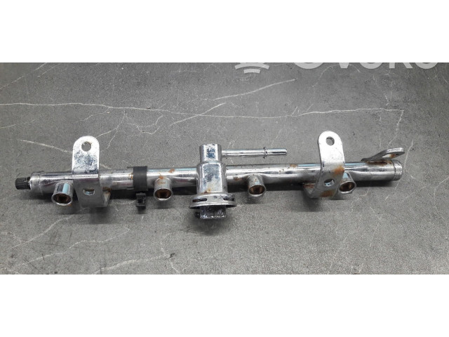 Топливная рампа    Mini One - Cooper R50 - 53  