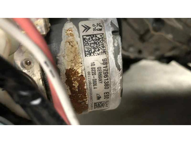 Блок АБС 9817961380   Peugeot  2008 II  2019- года