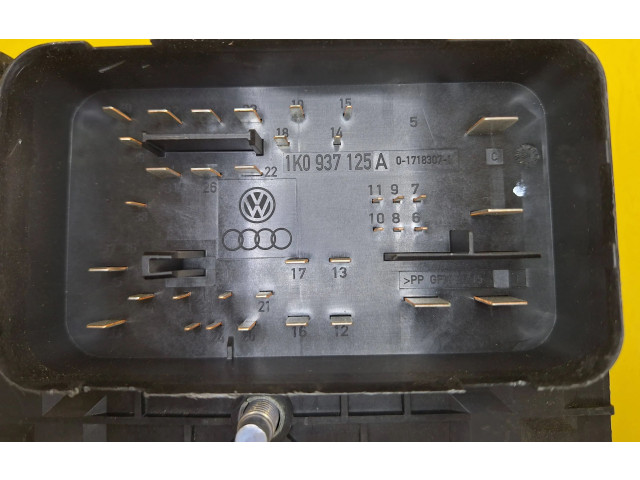 Блок предохранителей 1K0937125A, 1K0937125 Audi A3 S3 8P