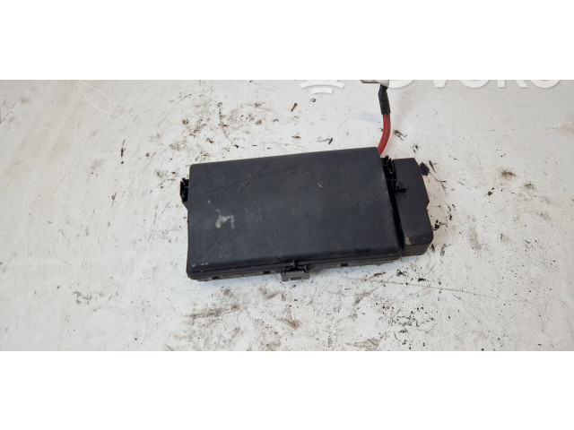 Блок предохранителей 13275883   Saab 9-5    