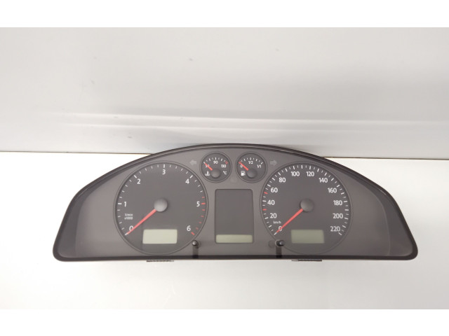 Geschwindigkeitsmesser Cockpit 88311346   Volkswagen Transporter - Caravelle T5       
