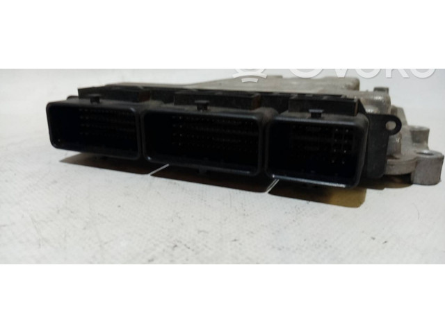 Блок управления двигателя 237102213R, 0281030439 Dacia Dokker