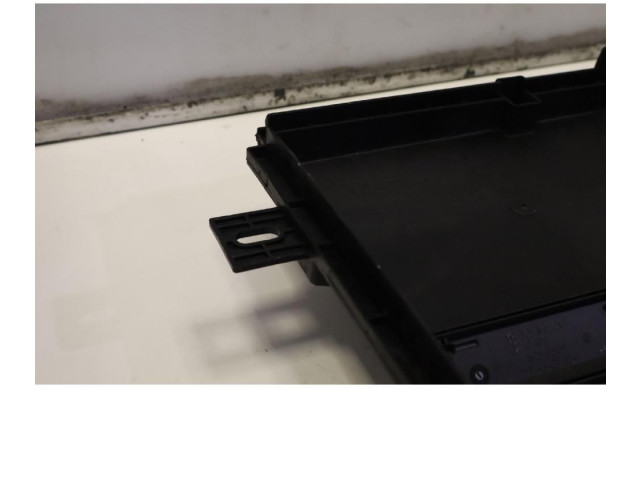 Электрический вентилятор радиаторов 9806313580 Peugeot Partner III