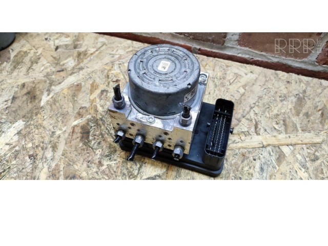 Блок АБС 9839933880, 28.5160-3520.3   Opel  Corsa F  2019- года