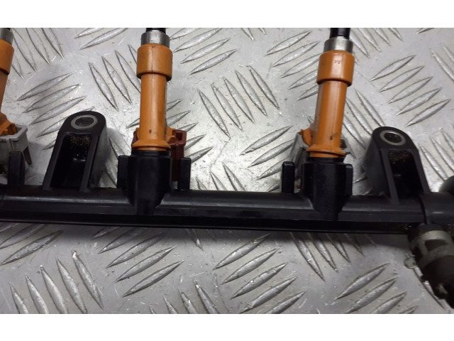 Топливная рампа Daihatsu Cuore