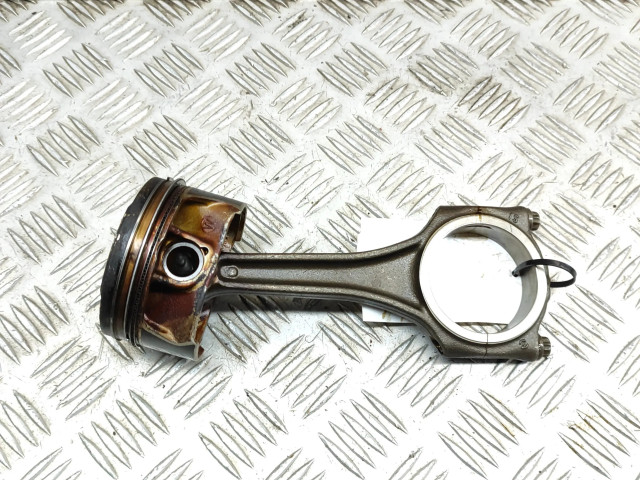 Píst 06M198401, 06M099 Audi A5 pro benzínový motor 3.0 CWGD