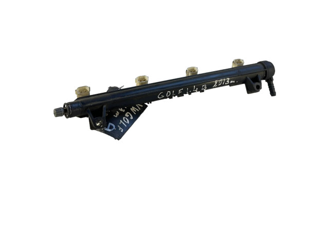 Топливная рампа 036133320 Volkswagen Golf VI