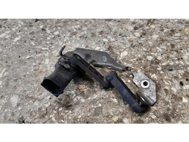 Задний рычаг датчика высоты подвески