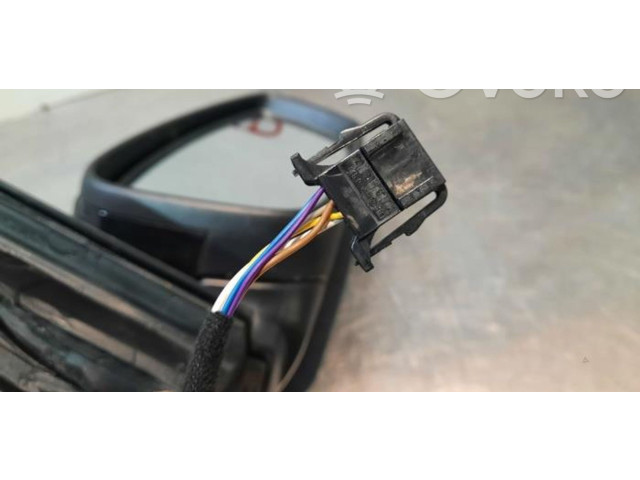 Зеркало электрическое Skoda Fabia Mk3 (NJ) 2015 - 2021 года