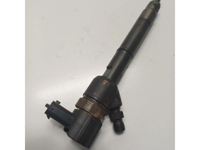 Vstřikovač 0445110411 KIA Optima pro naftový motor 1.7