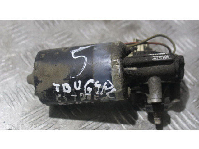 Двигатель стеклоочистителей