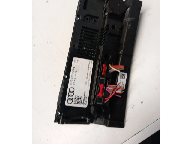 Блок управления климат-контролем 8T2820043AE Audi A5 8T 8F