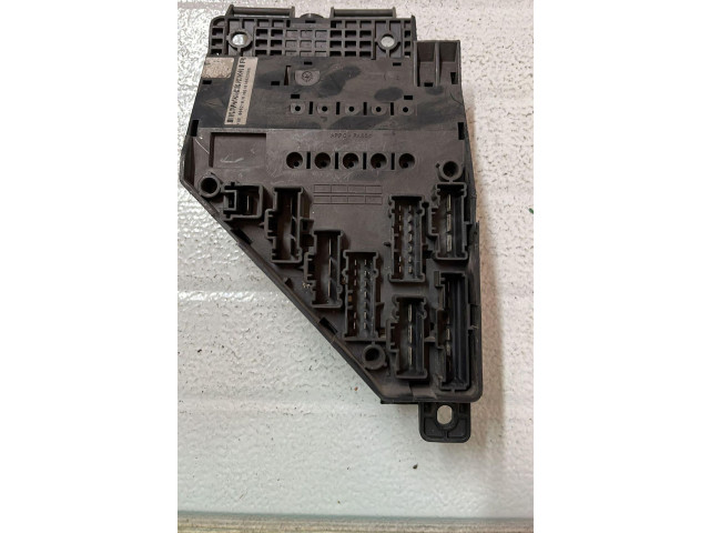 Блок предохранителей Rover 75