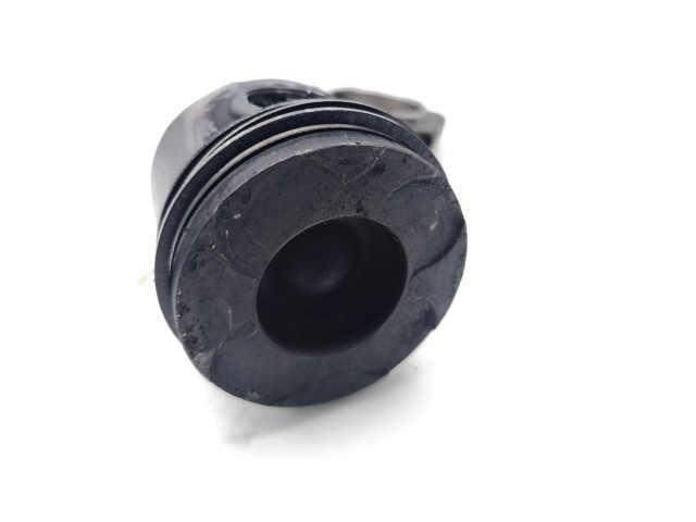 Píst 939A9.000 Alfa Romeo Brera pro naftový motor 2.4 939A9.000 2.4 JTDM 20V