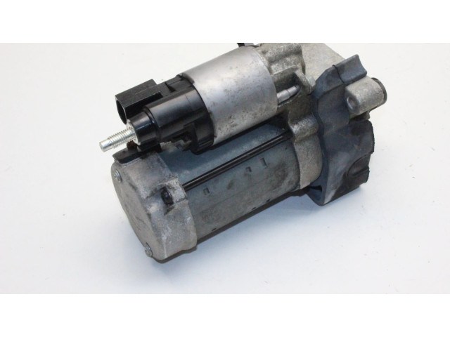 Pojistková skříňka Стартер 8658275 BMW 2 F44 2021