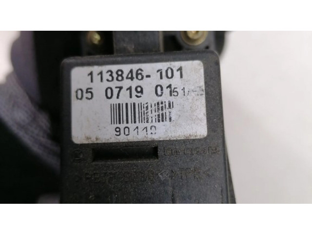 Передний двигатель механизма для подъема окон