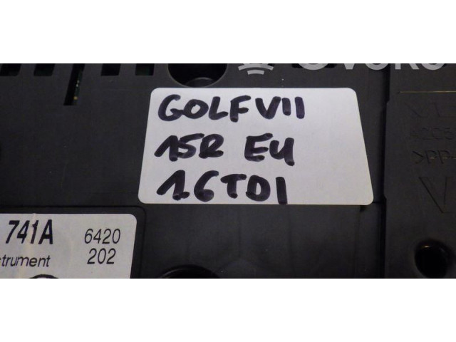 Панель приборов 5G1920741A Volkswagen Golf VII