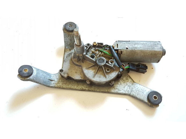 Моторчик заднего дворника 0390201528 Mitsubishi Carisma