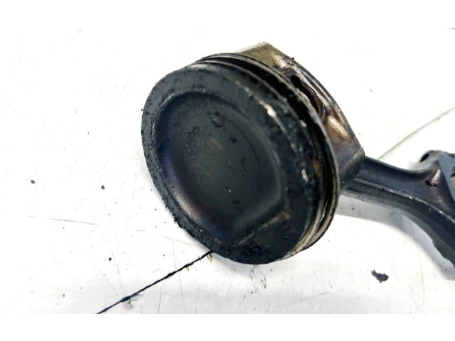 Píst Volkswagen Polo III 6N 6N2 6NF