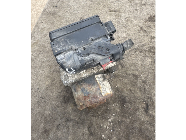 Блок АБС 1K0907379P, 10097003153 Volkswagen Caddy 2004 - 2010 года